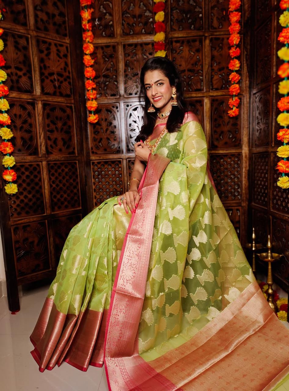 LIGHT WEIGHT BANARAS SAREES